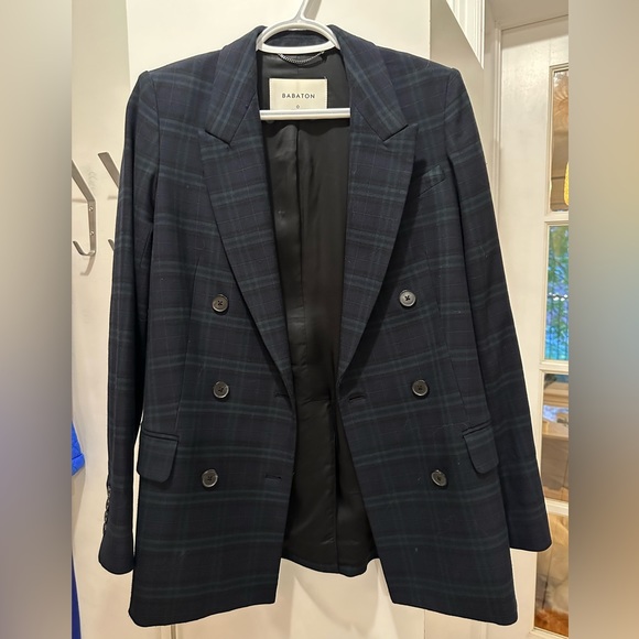 Aritzia Babaton Double Breasted Blazer - Picture 1 of 2